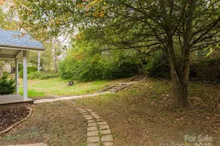 65 Banks Town Rd, Weaverville, NC 28787 - Photo 3