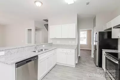 6320 Spanish Moss Lane, Charlotte, NC 28262 - Photo 7