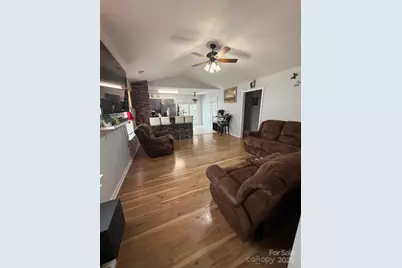 6807 Jamison Lane, Charlotte, NC 28269 - Photo 3