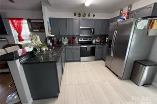 6807 Jamison Ln, Charlotte, NC 28269 - Photo 5