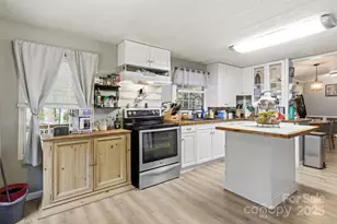 7733 Skyline Dr, Sherrills Ford, NC 28673 - Photo 7