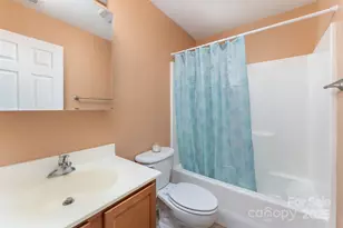 412 Wiltshire Cir, Fletcher, NC 28732 - Photo 19