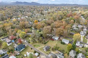 27 Lamb Ave, Asheville, NC 28806 - Photo 7
