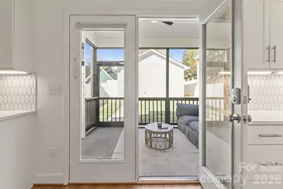 520 Catawba Avenue, Davidson, NC 28036 - Photo 9