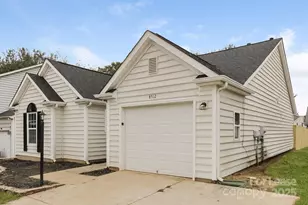 8512 Galena View Dr, Charlotte, NC 28269 - Photo 3