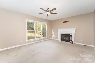 4910 Foxbriar Trail, Charlotte, NC 28269 - Photo 11