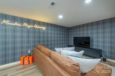 322 Goldenleaf Road, Mars Hill, NC 28754 - Photo 37