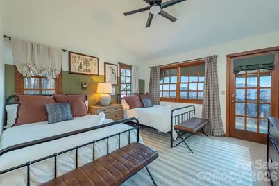 322 Goldenleaf Road, Mars Hill, NC 28754 - Photo 9