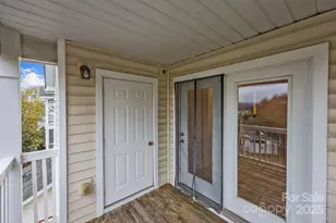 9950 Hyde Glen Ct, Charlotte, NC 28262 - Photo 29