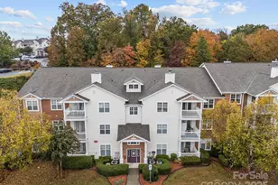 9950 Hyde Glen Ct, Charlotte, NC 28262 - Photo 3