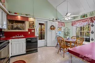 2308 Laurel Park Hwy, Laurel Park, NC 28739 - Photo 9