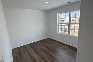 227 W 18th St, Kannapolis, NC 28081 - Photo 3