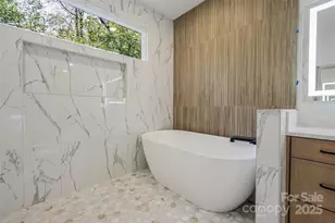 4221 Spring St, Matthews, NC 28105 - Photo 21