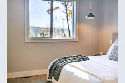 67 Crestfield Avenue, Asheville, NC 28804 - Photo 23