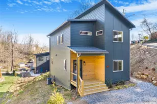 67 Crestfield Ave, Asheville, NC 28804 - Photo 3