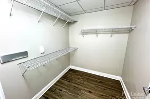 720 Governor Morrison St, Charlotte, NC 28211 - Photo 17