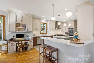 908 Somersby Parkway, Hendersonville, NC 28739 - Photo 11