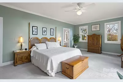 908 Somersby Parkway, Hendersonville, NC 28739 - Photo 19