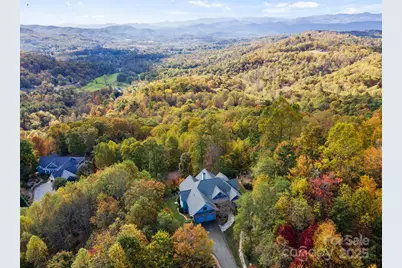 908 Somersby Parkway, Hendersonville, NC 28739 - Photo 47