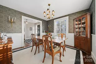 619 4th St NE, Hickory, NC 28601 - Photo 9