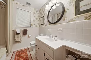 619 4th St NE, Hickory, NC 28601 - Photo 27