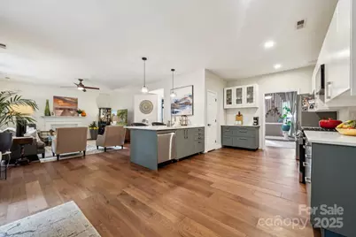 6232 Chavel Lane, Charlotte, NC 28269 - Photo 3