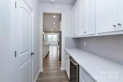 3304 Cheyney Park Drive, Charlotte, NC 28269 - Photo 11