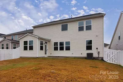 3304 Cheyney Park Drive, Charlotte, NC 28269 - Photo 27