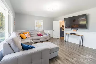 11060 Teresia Lane, Midland, NC 28107 - Photo 7