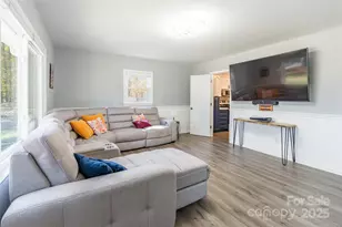 11060 Teresia Ln, Midland, NC 28107 - Photo 7