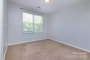 8348 Chaceview Ct, Charlotte, NC 28269 - Photo 19