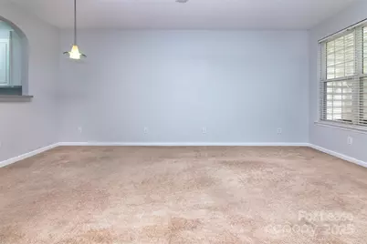 8348 Chaceview Court, Charlotte, NC 28269 - Photo 7