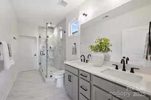 209 Coxe Ave, Charlotte, NC 28208 - Photo 9