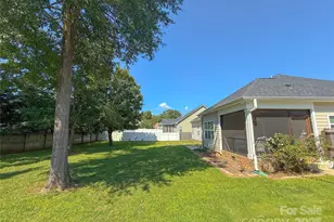 128 Coral Rutledge Dr, Mount Holly, NC 28120 - Photo 23