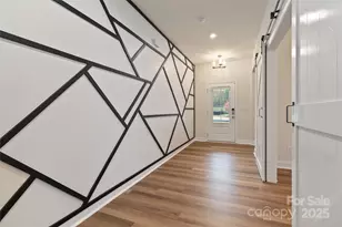 909 Kayla Ct, Matthews, NC 28104 - Photo 19