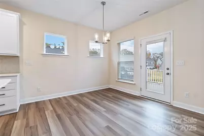 909 Kayla Court, Matthews, NC 28104 - Photo 7