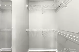 6131 Meadow Rose Ln, Charlotte, NC 28215 - Photo 15