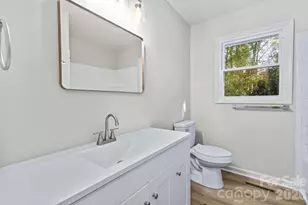 6134 Mayridge Dr, Charlotte, NC 28215 - Photo 7