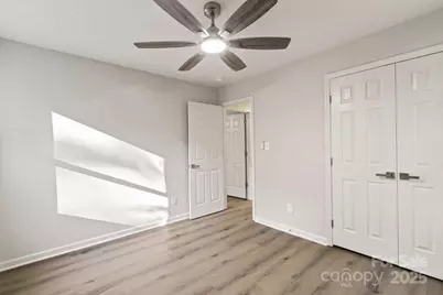 6134 Mayridge Drive, Charlotte, NC 28215 - Photo 17