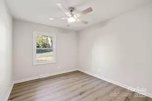 6134 Mayridge Dr, Charlotte, NC 28215 - Photo 15