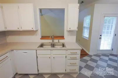2770 Thistle Brook Drive, Concord, NC 28027 - Photo 7
