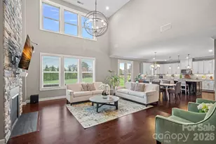 706 Blaise Ct, Matthews, NC 28104 - Photo 1