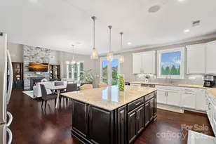 706 Blaise Ct, Matthews, NC 28104 - Photo 15