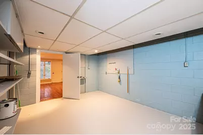 141 36th Avenue NW, Hickory, NC 28601 - Photo 45