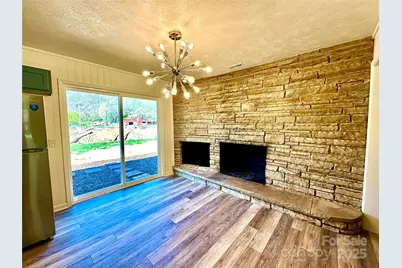 609 Cattail Road, Burnsville, NC 28714 - Photo 11