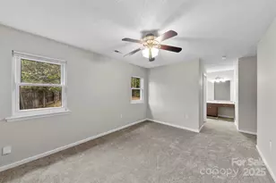 6915 Duncroft Ln, Charlotte, NC 28215 - Photo 15