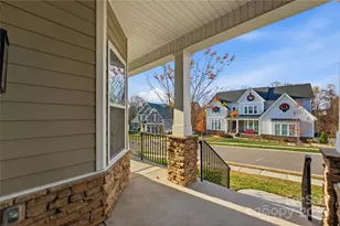 194 Forsythia Ln, Tega Cay, SC 29708 - Photo 5