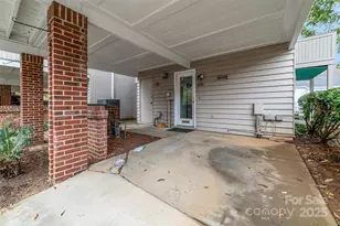 606 N Graham St, Charlotte, NC 28202 - Photo 5