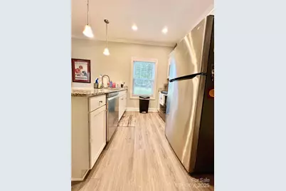 1781 17th Avenue NE, Hickory, NC 28601 - Photo 9