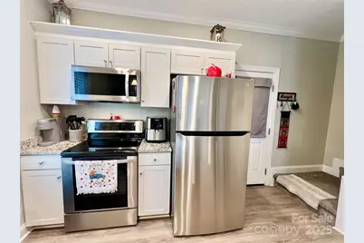 1781 17th Avenue NE, Hickory, NC 28601 - Photo 7